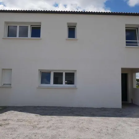 Appartement Lumineux Au Calme *